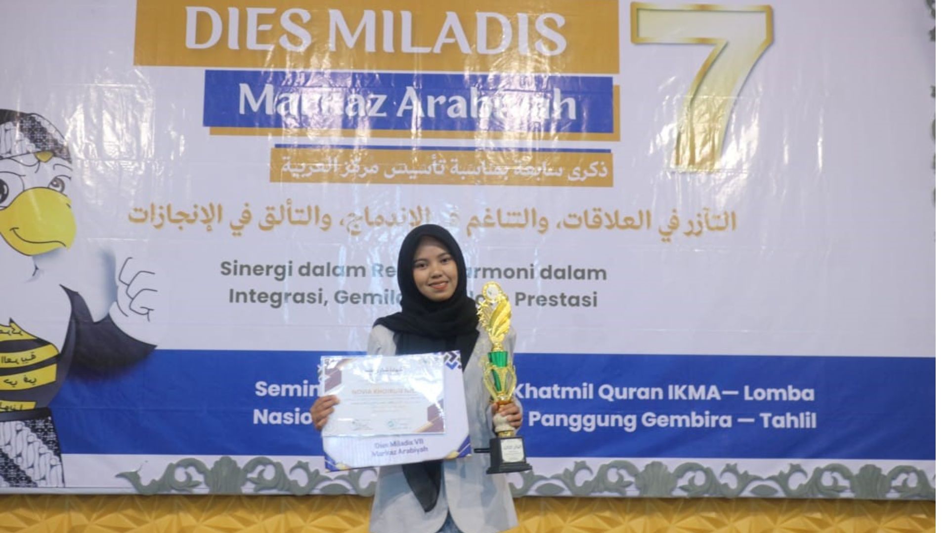 Mahasiswa HES Raih Juara 3 Lomba Insya’ Tingkat Nasional di Kediri