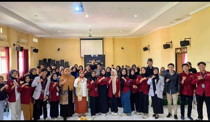 Memahami Seni Merancang RUU yang Kompetitif: HMPS HTN Gelar Pelatihan Legal Drafting