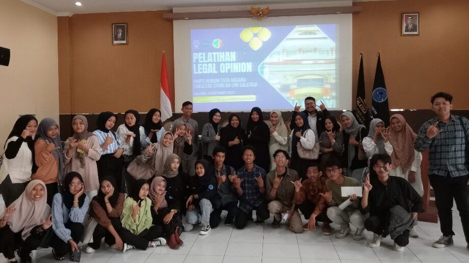 Melatih Opini Mahasiswa Terhadap Isu Konstitusi, HMPS HTN Selenggarakan Pelatihan Legal Opinion
